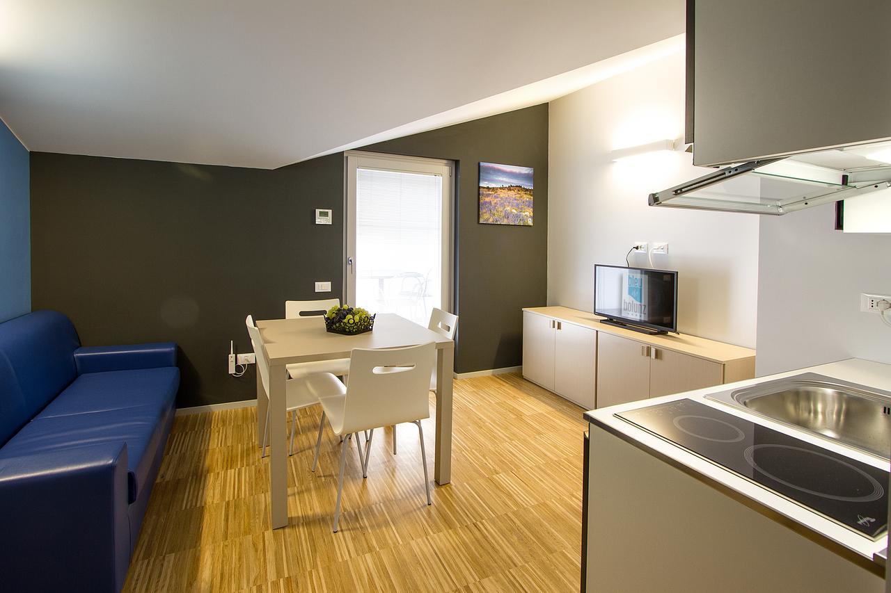 Residence Bleu Сан-Дорлиго-делла-Валле Экстерьер фото